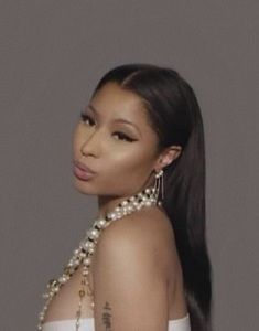 Meet your Posher, Daniela